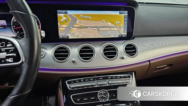 Mercedes-Benz E-Class W213 2019 Серый из Кореи, фото 5
