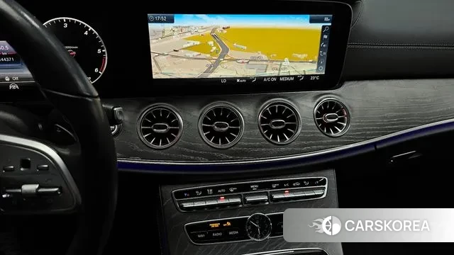 Mercedes-Benz CLS-Class C257 2019 Белый из Кореи, фото 5