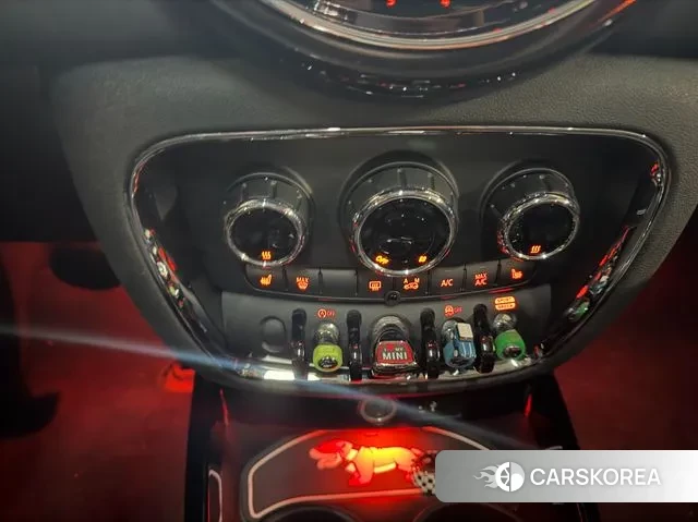 Mini Cooper Clubman 2022 Черный из Кореи, фото 5