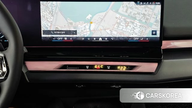 BMW 5 Series (G60) 2025 Черный из Кореи, фото 5