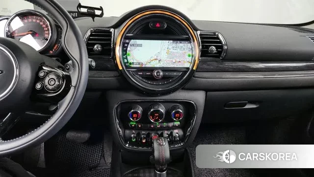 Mini Cooper S Clubman 2019 Зеленый из Кореи, фото 5