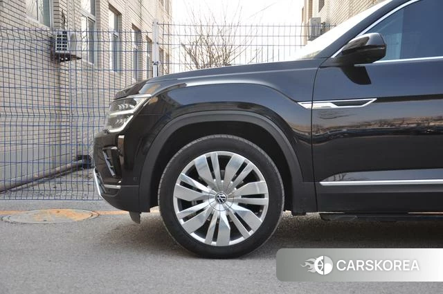 Volkswagen Tourang 2021 Черный из Китая, фото 5