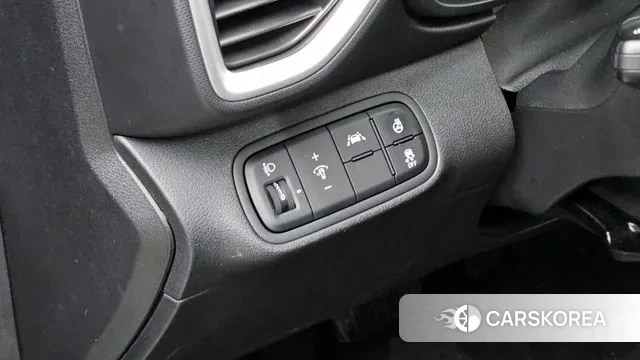 Hyundai Venue 2022 Черный из Кореи, фото 5