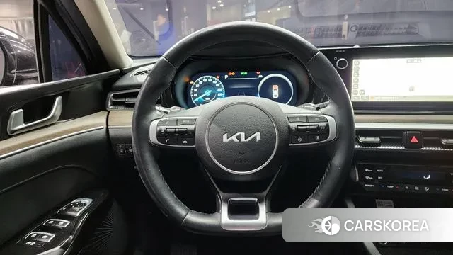Kia K5 3rd generation 2022 Черный из Кореи, фото 5
