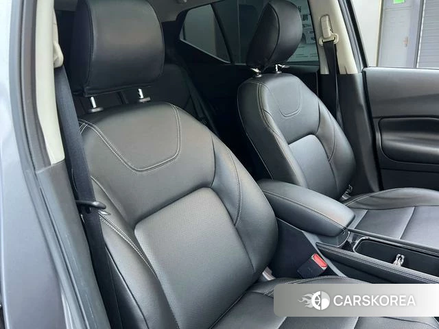 Nissan Jinke 2023 Темно-серый из Китая, фото 5