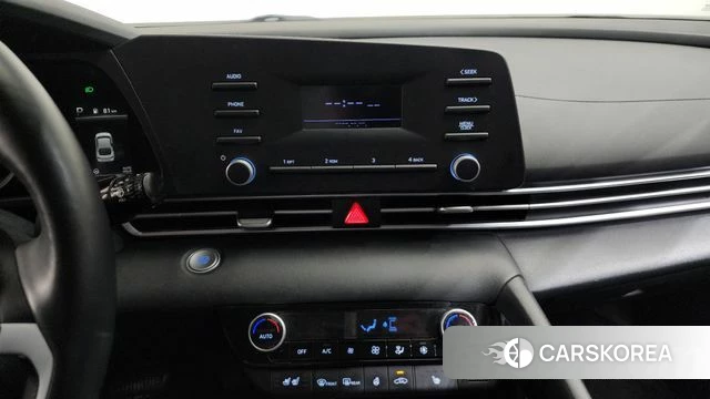 Hyundai Avante Hybrid (CN7) 2022 Белый из Кореи, фото 5