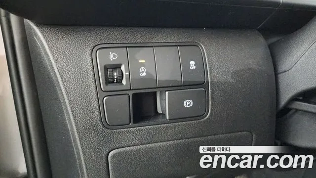 Hyundai Staria 2021 Серебряный из Кореи, фото 5