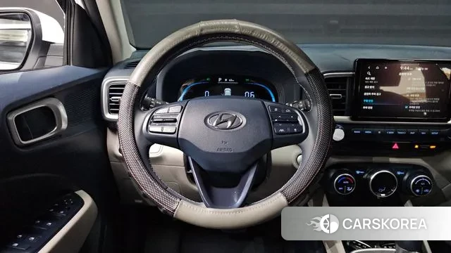 Hyundai Venue 2023 Белый из Кореи, фото 5