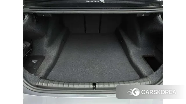 BMW 5 Series (G30) 2023 Серый из Кореи, фото 5