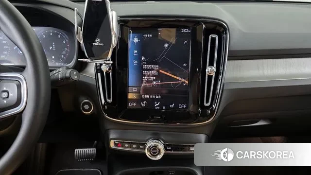 Volvo XC40 2021 Белый из Кореи, фото 5