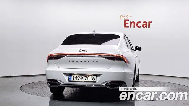 Hyundai The New Grandeur IG Hybrid id 2693757 из Кореи 5