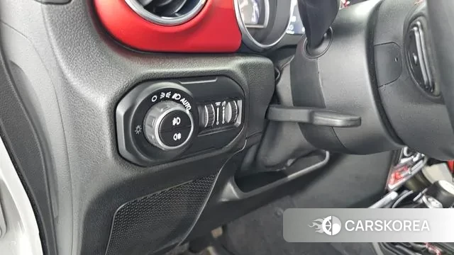 Jeep Wrangler (JL) 2020 Белый из Кореи, фото 5
