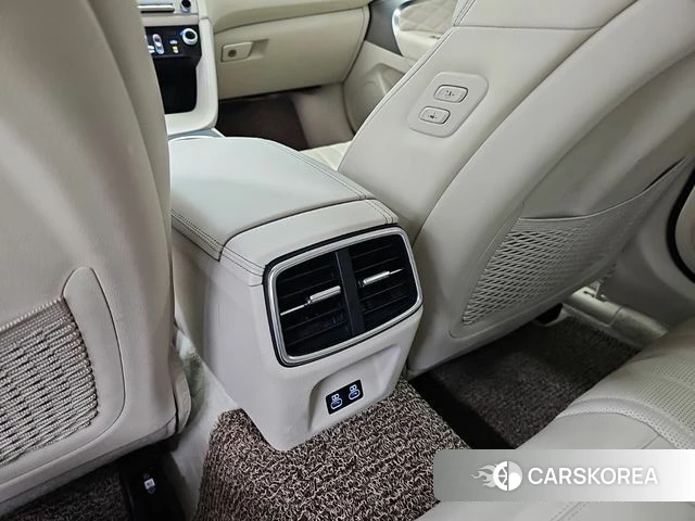 Genesis The New G70 2023 Белый из Кореи, фото 5