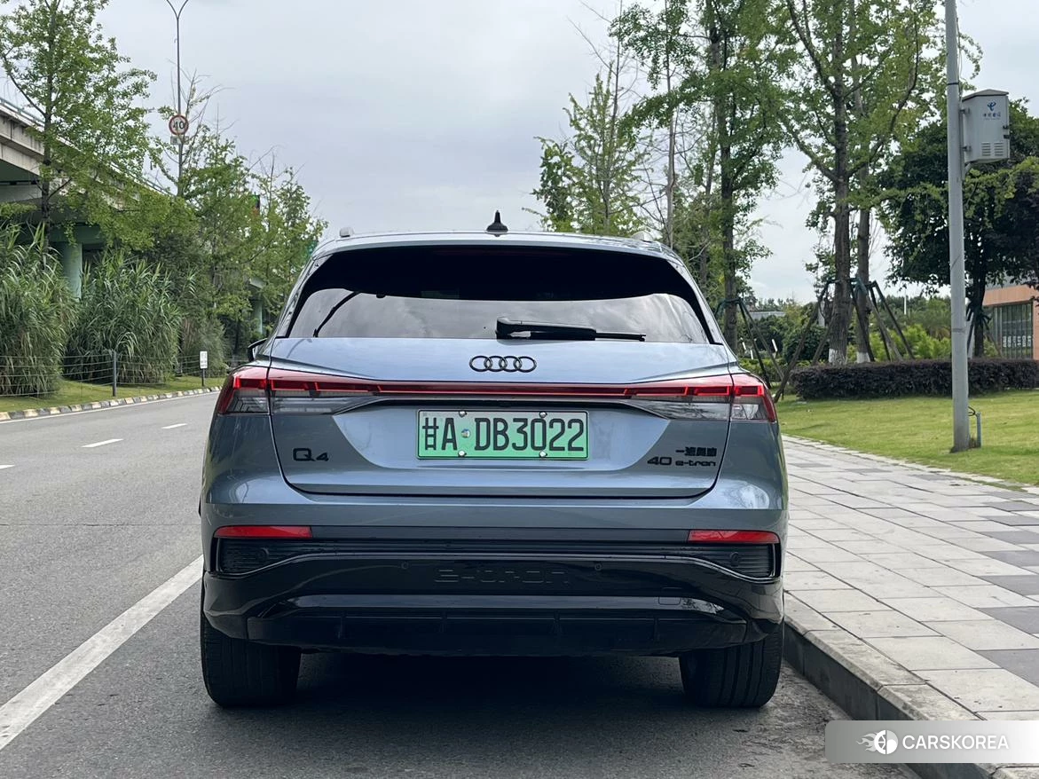 Audi Q4 2022 Синий из Китая, фото 5