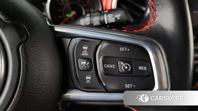 Jeep Wrangler (JL) 2021 Серебристо-серый из Кореи, фото 5