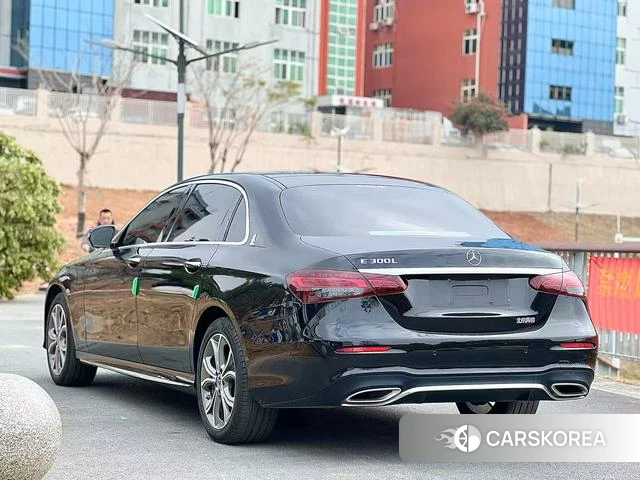 Mercedes-Benz E-class 2021 Черный из Китая, фото 5