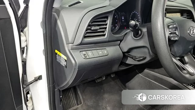 Hyundai The New Avante AD 2018 Белый из Кореи, фото 5