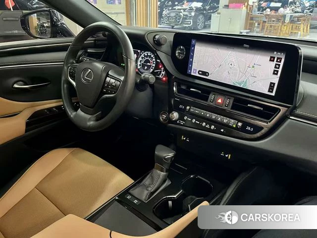 Lexus ES 2023 Серебристо-серый из Китая, фото 5