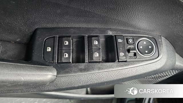 Kia Seltos 2021 Серый из Кореи, фото 5