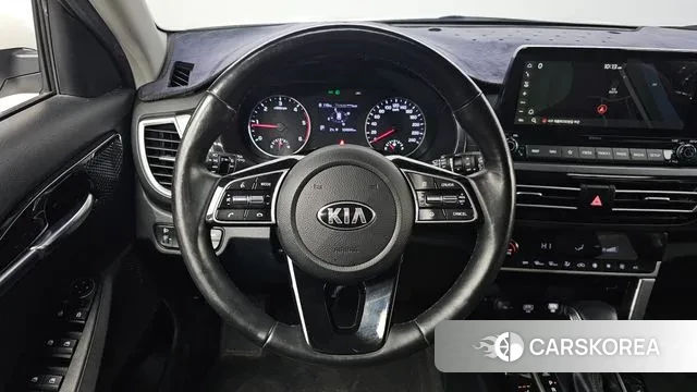 Kia Seltos 2019 Белый из Кореи, фото 5