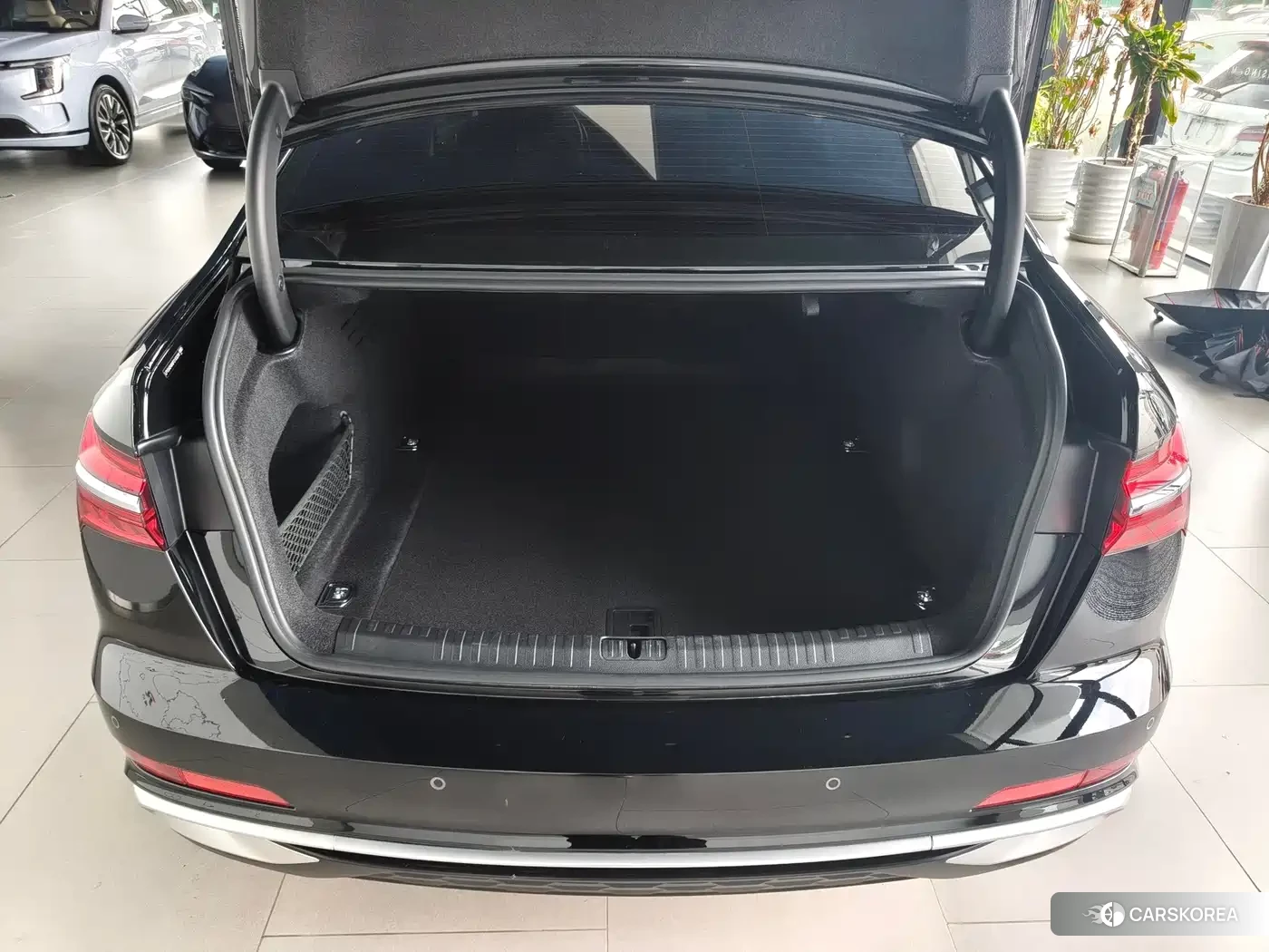 Audi A6L 2024 Черный из Китая, фото 5
