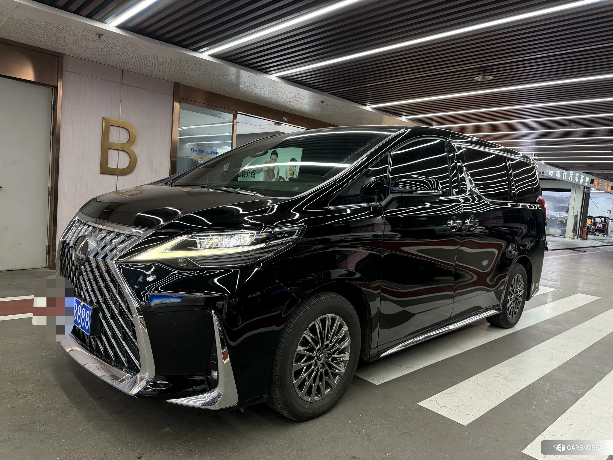 Lexus LM 2020 Черный из Китая, фото 5