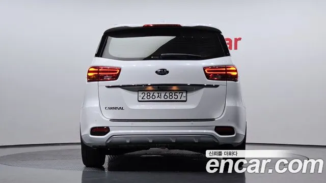 Kia The New Carnival 2020 Белый из Кореи, фото 5