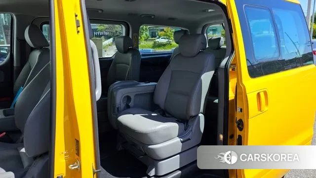 Hyundai The New Grand Starex 2019 Желтый из Кореи, фото 5