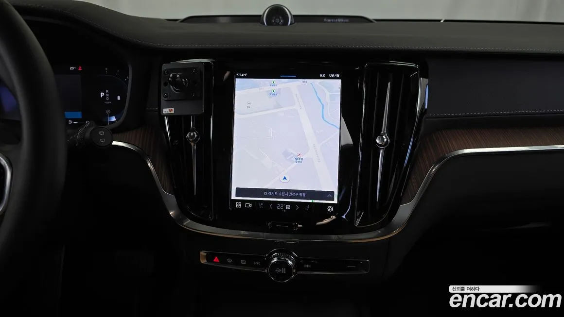 Volvo V60 Cross-Country 2nd Generation 2024 Белый из Кореи, фото 5