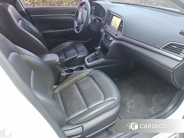 Hyundai Avante AD 2018 Белый из Кореи, фото 5