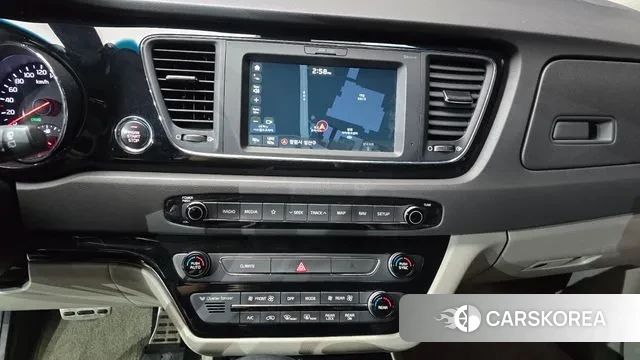 Kia All New Carnival 2018 Белый из Кореи, фото 5