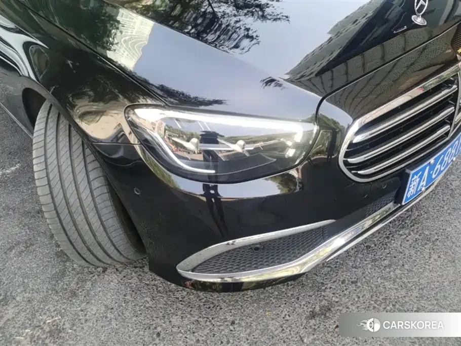 Mercedes-Benz E-Class 2023 Черный из Китая, фото 5