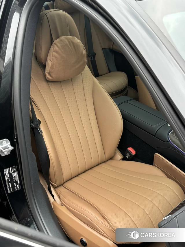 Mercedes-Benz E-class 2025 Черный из Китая, фото 5