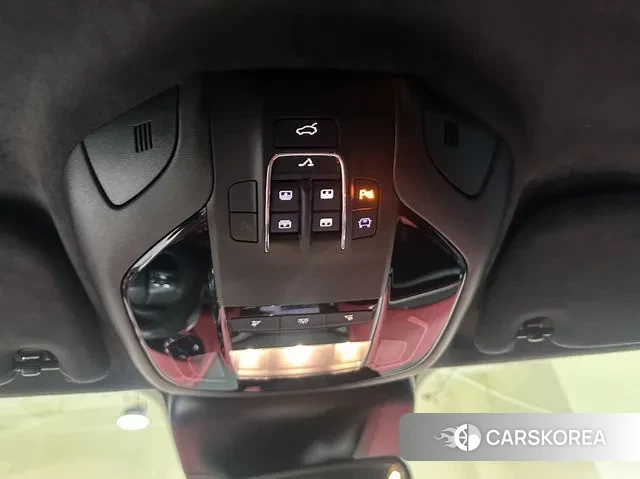 Maserati Levante 2023 Черный из Кореи, фото 5