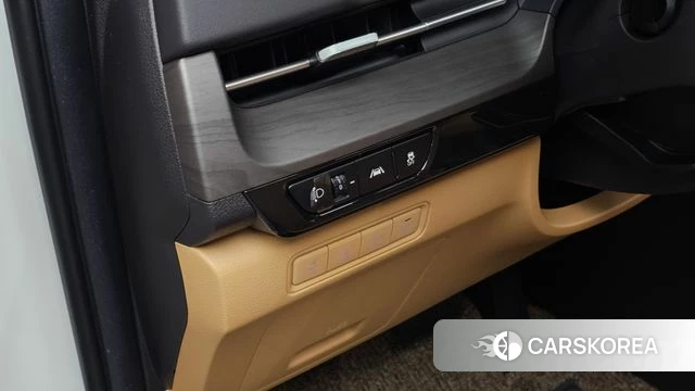 Kia Carnival 4th generation 2023 Белый из Кореи, фото 5