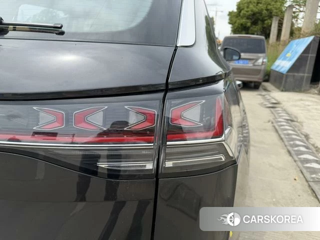 Volkswagen Tanyue 2023 Темно-серый из Китая, фото 5