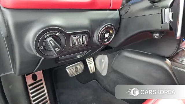 Maserati Ghibli 2019 Белый из Кореи, фото 5