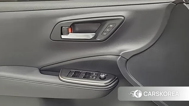 Toyota Crown Crossover 2023 Белый из Кореи, фото 5