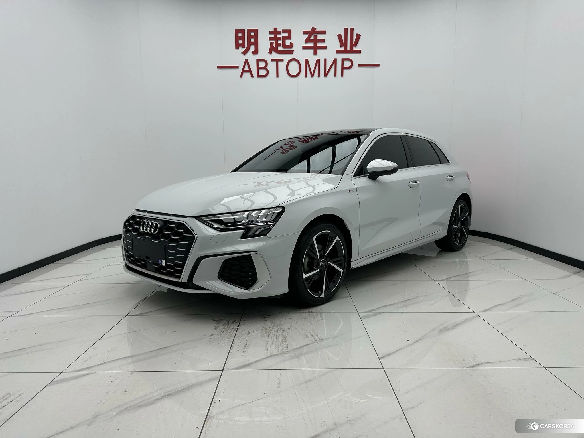 Audi A3 2023 Белый из Китая, фото 5