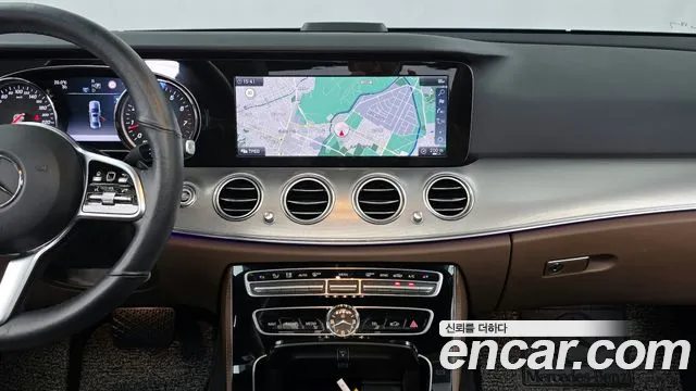 Mercedes-Benz E-Class W213 2018 Синий из Кореи, фото 5