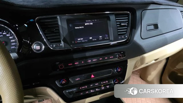 Kia The New Carnival 2019 Черный из Кореи, фото 5