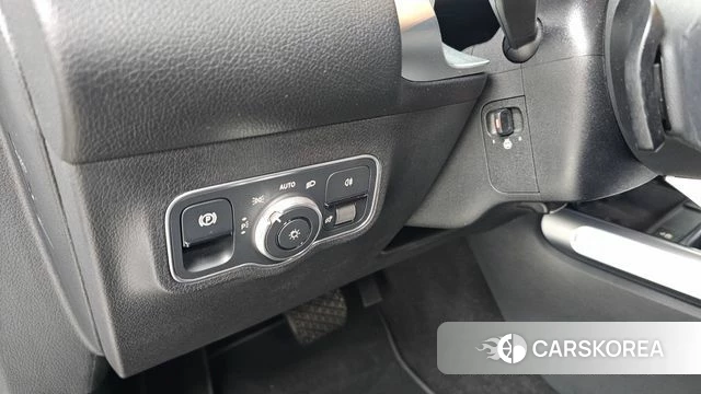 Mercedes-Benz GLB-Class X247 2024 Белый из Кореи, фото 5