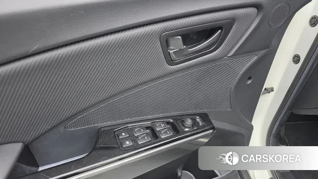 Ssangyong The New Tivoli 2023 Белый из Кореи, фото 5