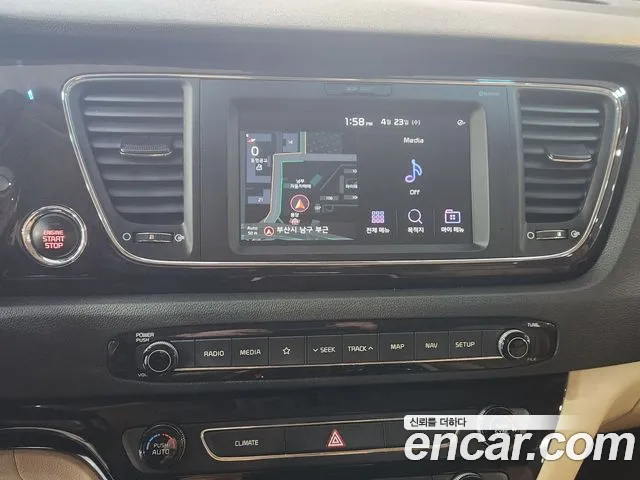 Kia The New Carnival id 2690442 из Кореи 5