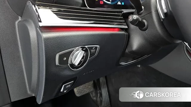 Mercedes-Benz E-Class W213 2022 Серебряный из Кореи, фото 5