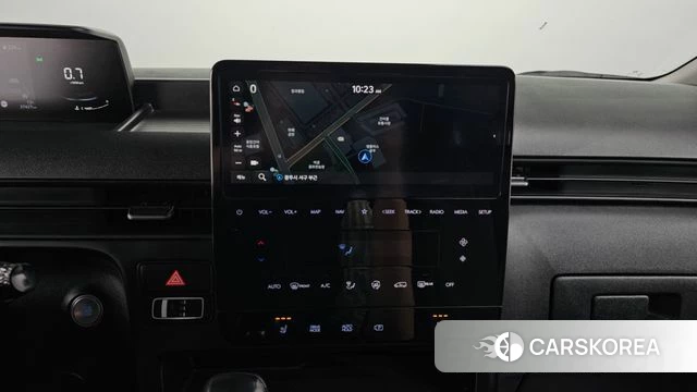 Hyundai Staria 2023 Серебристо-серый из Кореи, фото 5