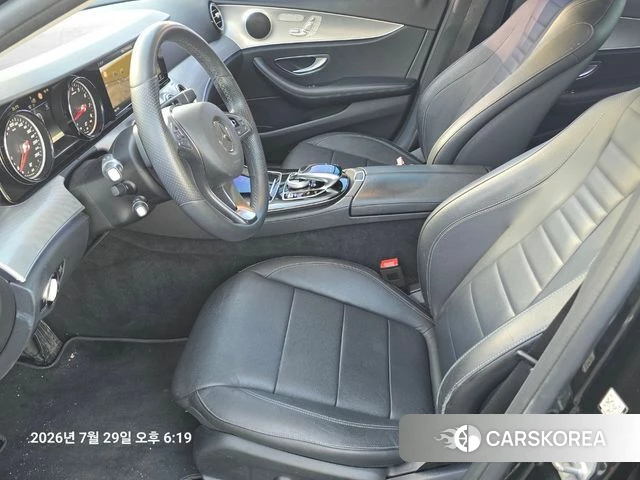 Mercedes-Benz E-Class W213 2018 Черный из Кореи, фото 5