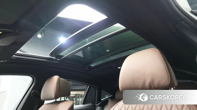BMW X6 (G06) 2022 Белый из Кореи, фото 5