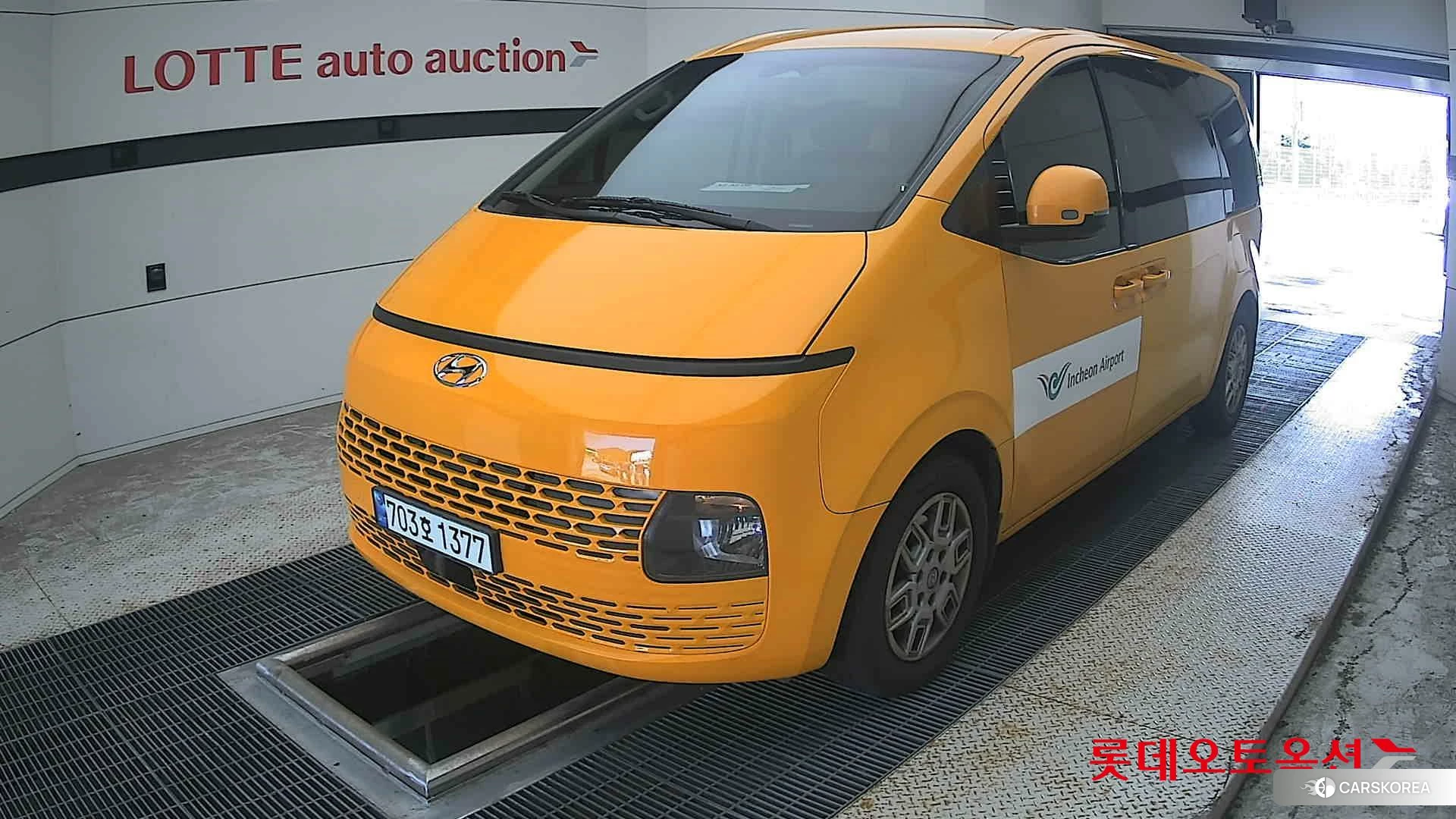 Hyundai Staria 2023 Creamy White из Кореи, фото 5