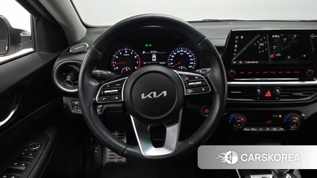 Kia The New K3 2nd generation 2022 Белый из Кореи, фото 5